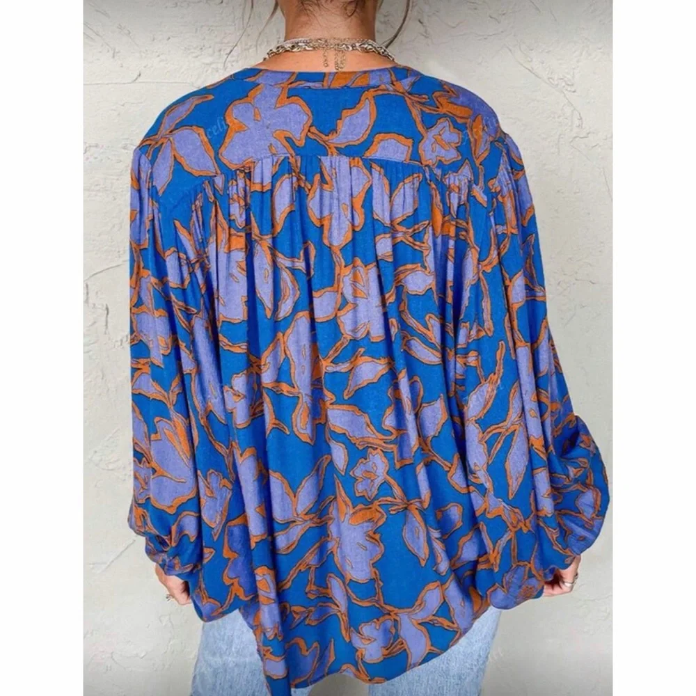 Royal Blue Floral Button Down Back Pleated Oversized Blouse! - Picture 2 of 4
